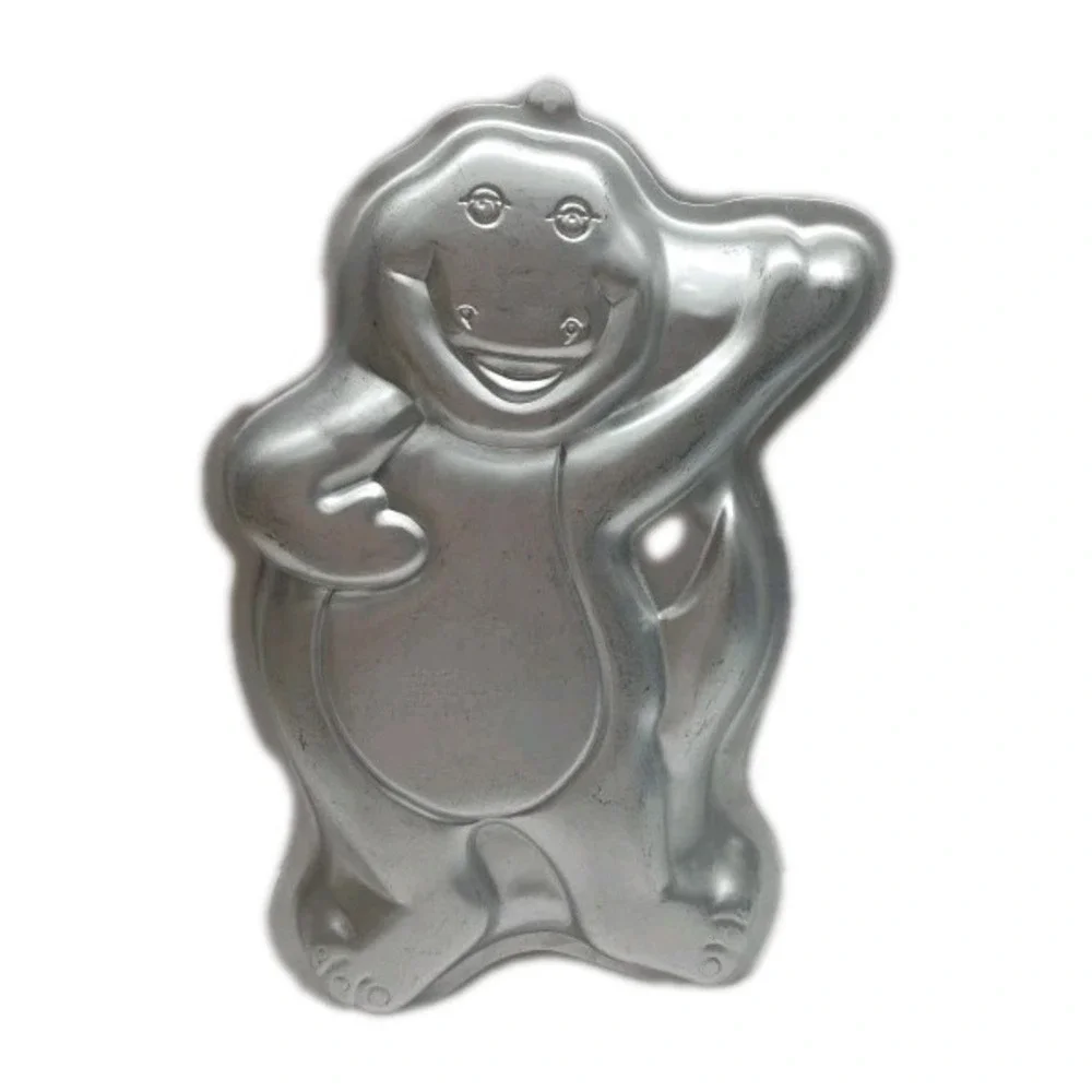 1993 Barney cake pan. great condition